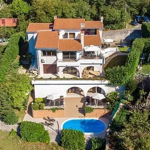  Villa Kuca Za Odmor Curlylocs - Kosjenka
