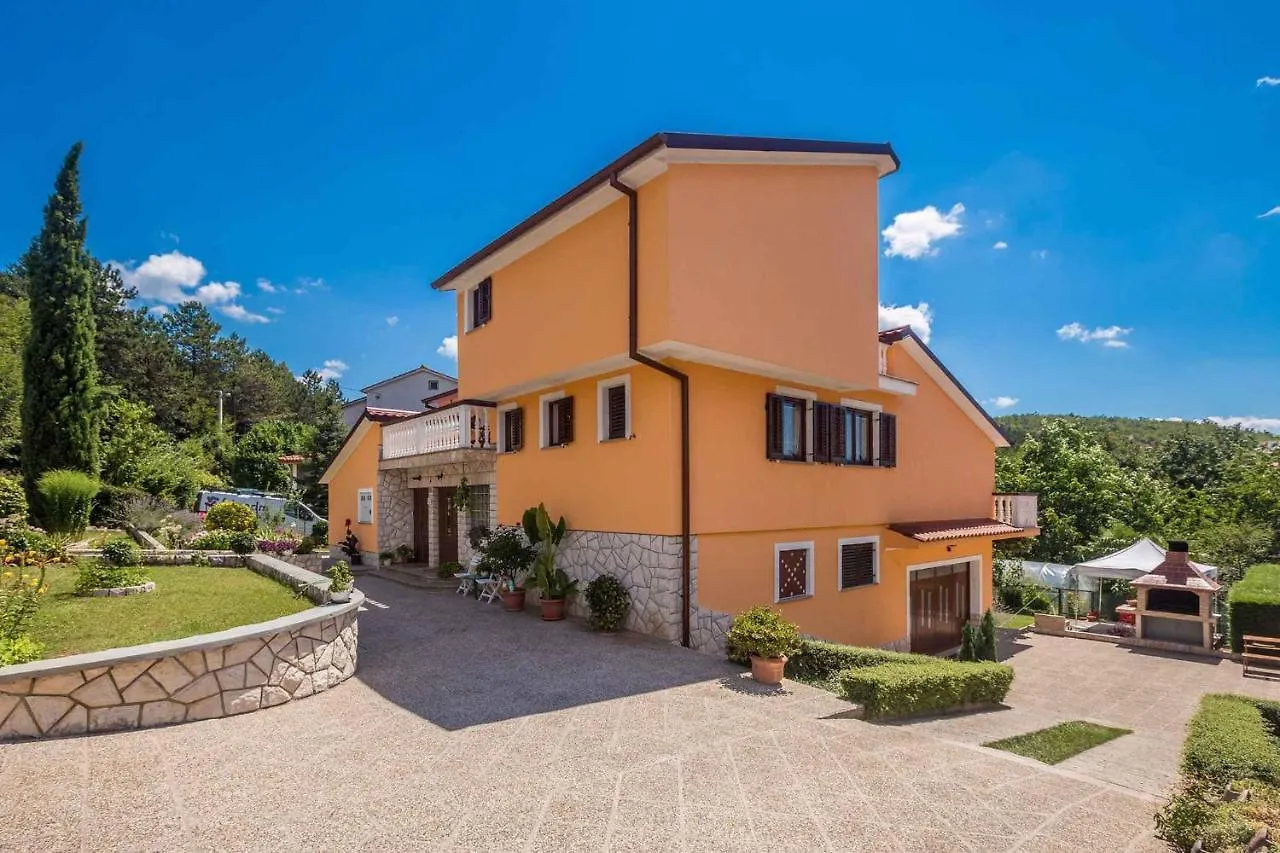 Apartment In Viskovo 31060 Croatia